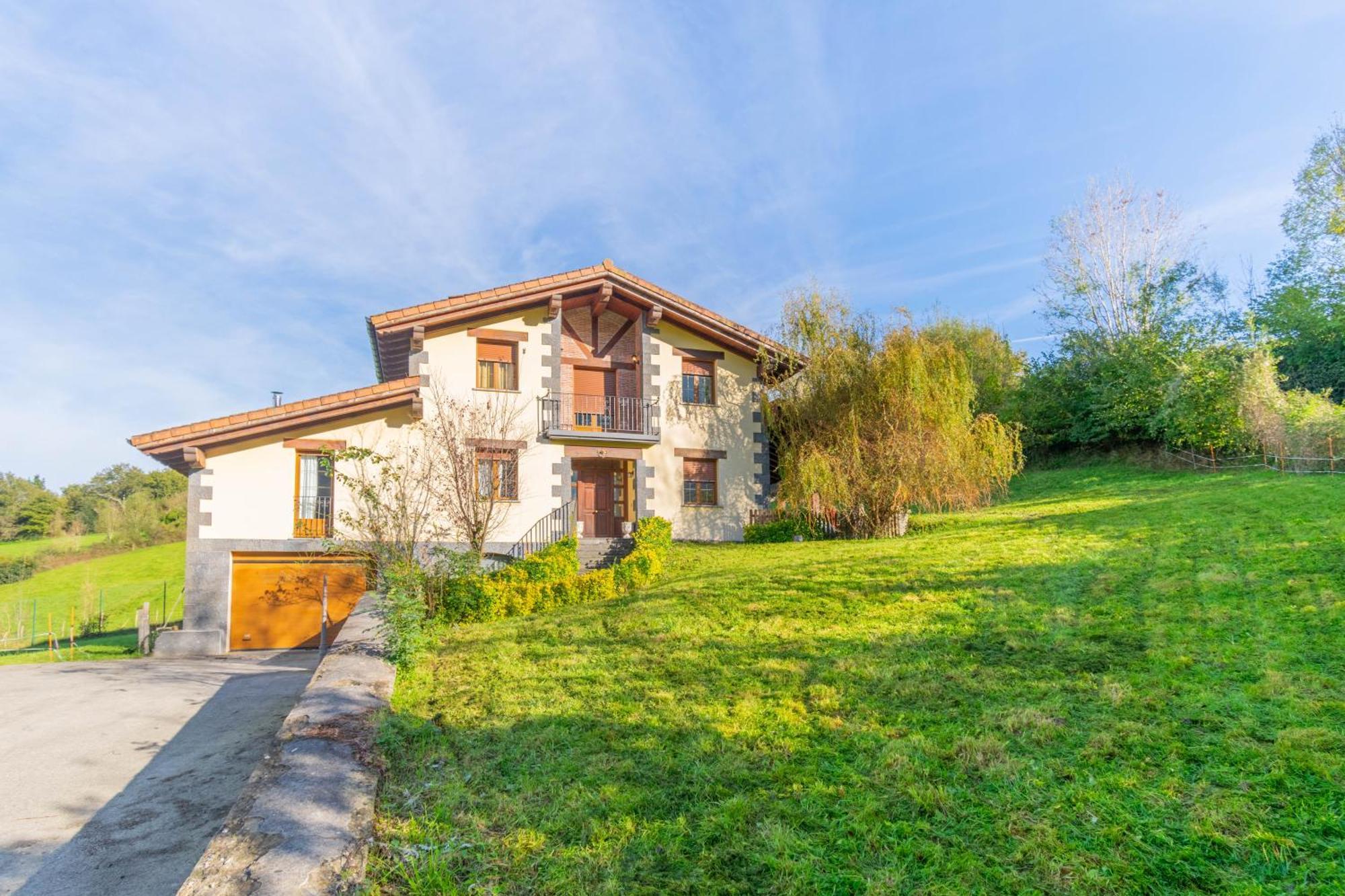 Casa Toki Eder, Espaciosa Casa Rural Para Familias Y Amigos Con Vistas Al Valle Uztegui ภายนอก รูปภาพ