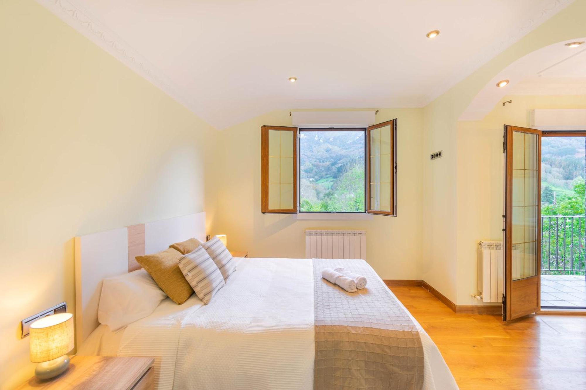 Casa Toki Eder, Espaciosa Casa Rural Para Familias Y Amigos Con Vistas Al Valle Uztegui ภายนอก รูปภาพ