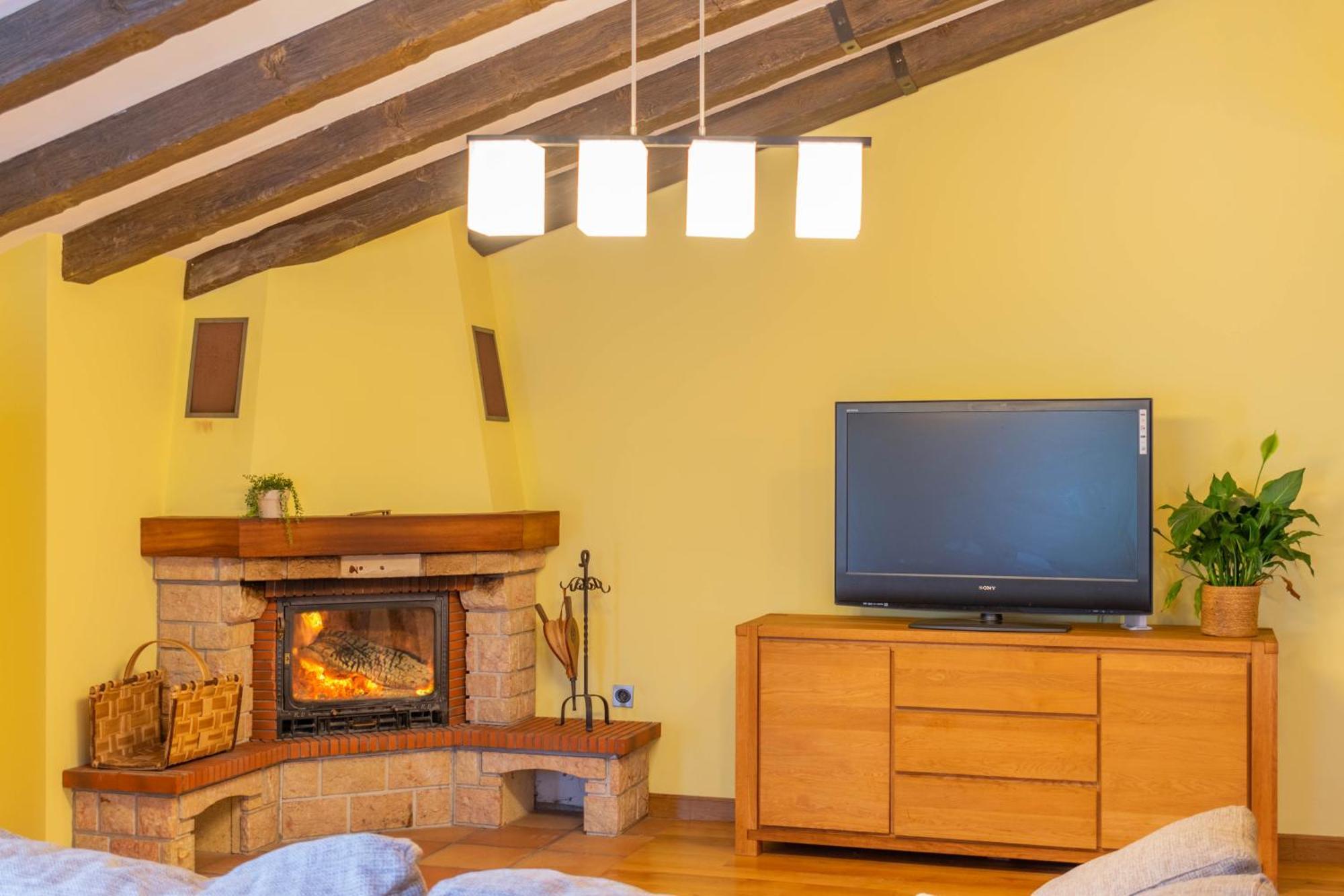 Casa Toki Eder, Espaciosa Casa Rural Para Familias Y Amigos Con Vistas Al Valle Uztegui ภายนอก รูปภาพ